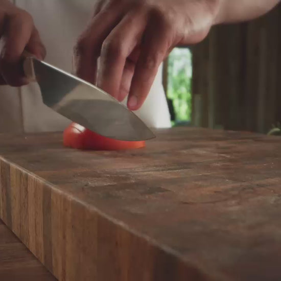 Video of Hell's Kitchen Chef's knife cutting a tomato